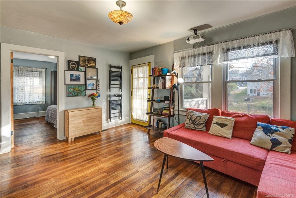 24 Wellington Street Asheville NC 28806
