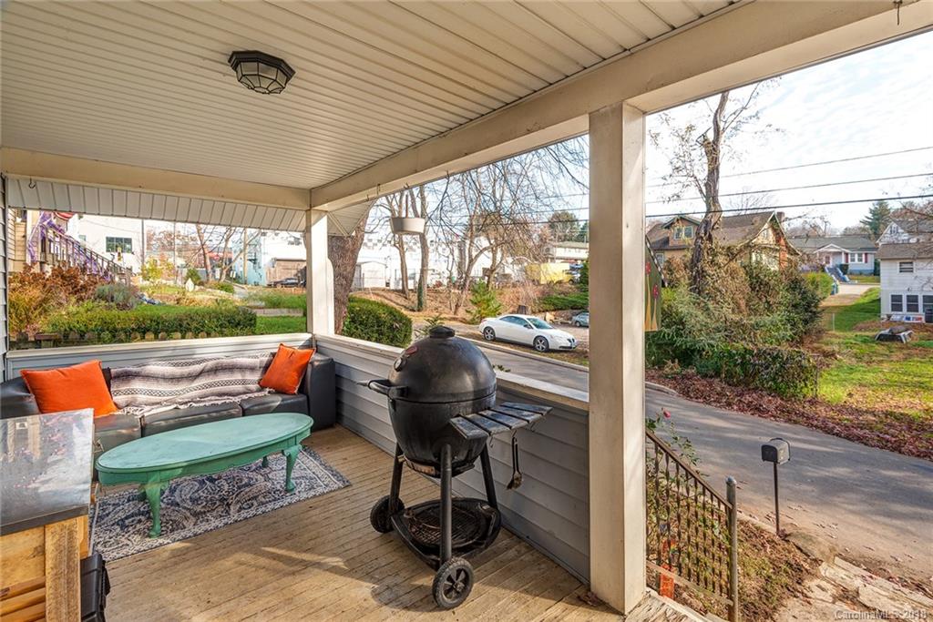 24 Wellington Street Asheville NC 28806