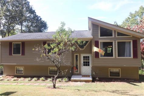 34 Chestnut Street Weaverville NC 28787