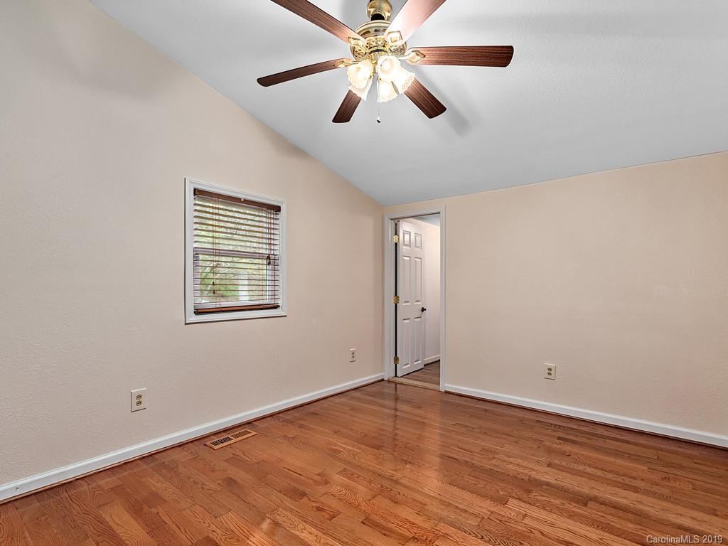 10 Gibson Roberts Drive Fairview NC 28730