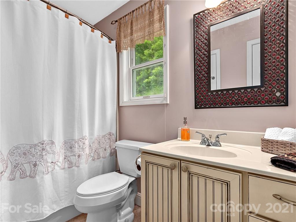 168 Lucky Cove Waynesville NC 28785