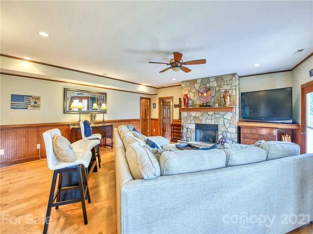168 Lucky Cove Waynesville NC 28785