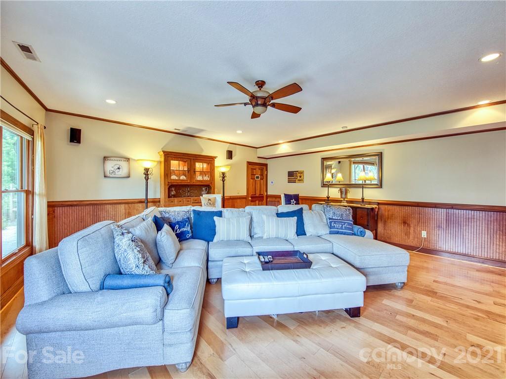 168 Lucky Cove Waynesville NC 28785