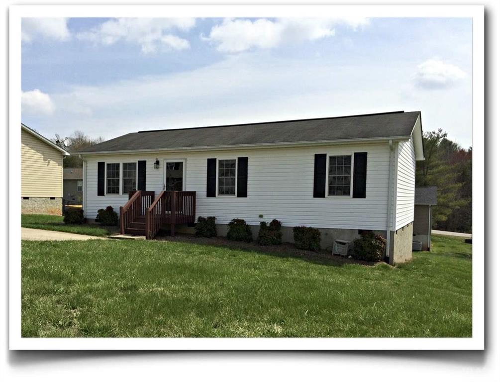 24 Redwood Court Hickory NC 28601