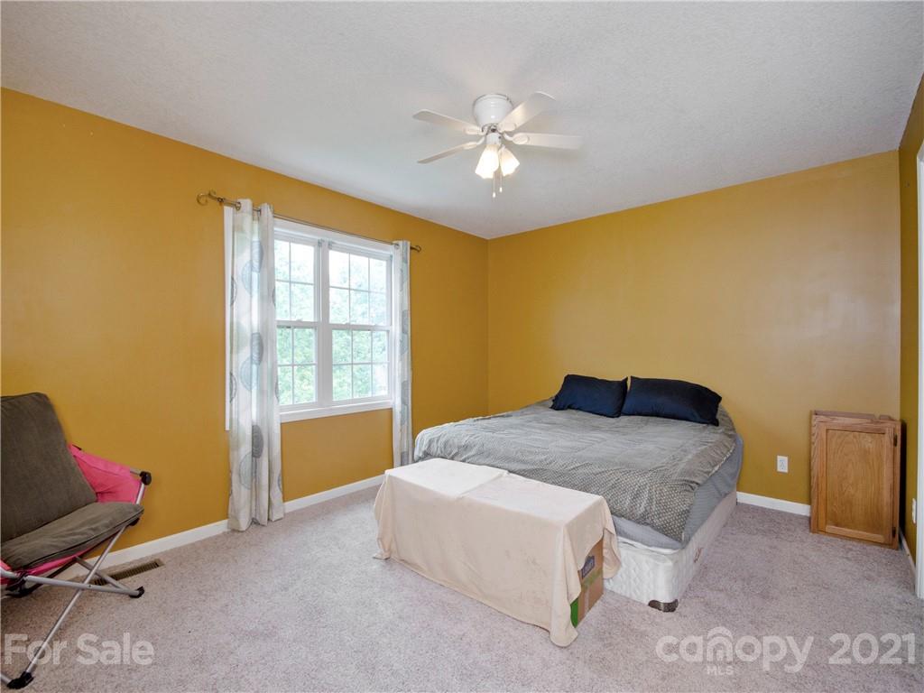 415 Hemlock Springs Trail Weaverville NC 28787