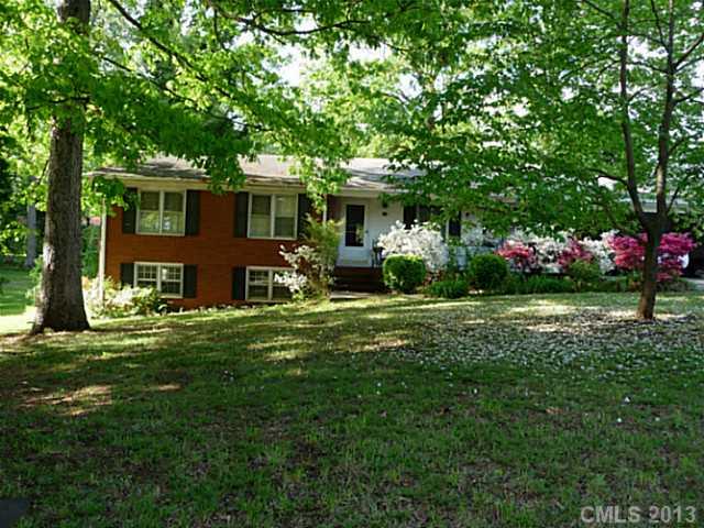 124 Deal Lane Statesville NC 28677
