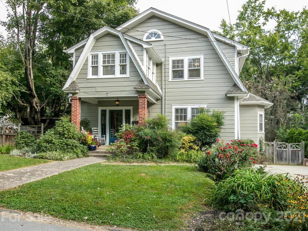 2 Brucemont Circle Asheville NC 28806