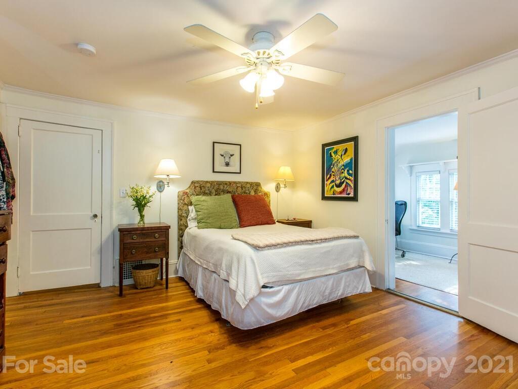 2 Brucemont Circle Asheville NC 28806