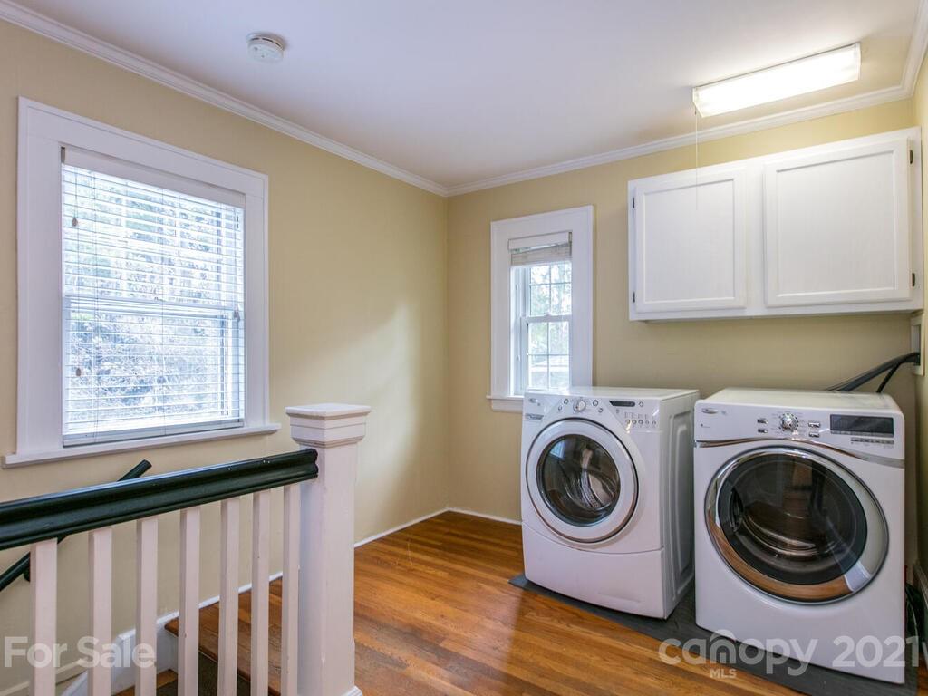 2 Brucemont Circle Asheville NC 28806