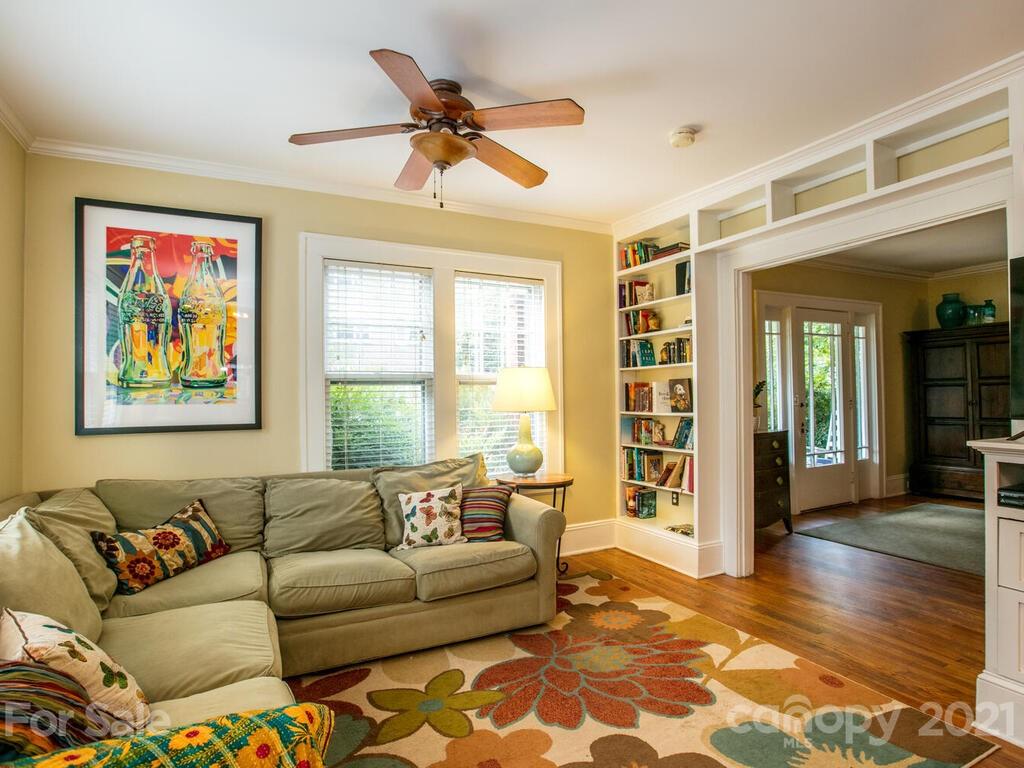 2 Brucemont Circle Asheville NC 28806