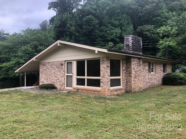 2030 Toms Creek Road Marion NC 28752