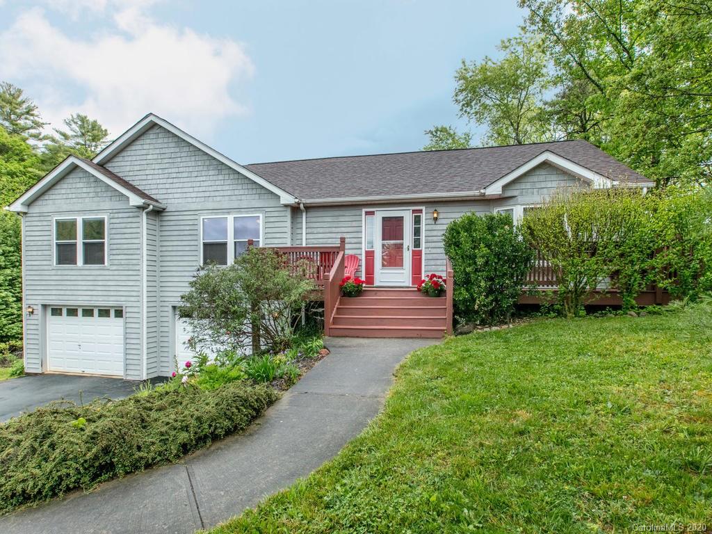 15 Stonepath Lane Weaverville NC 28787