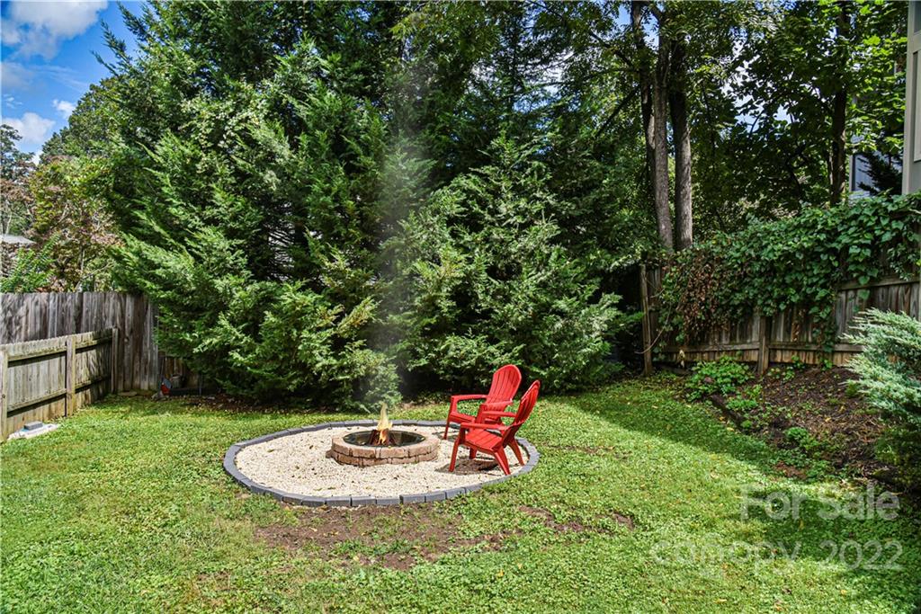 57 Russell Street Asheville NC 28806