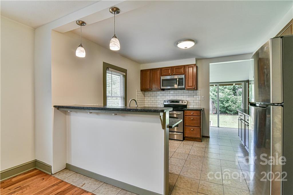 57 Russell Street Asheville NC 28806