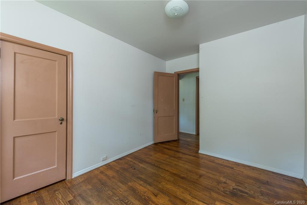 32 Success Avenue Asheville NC 28806