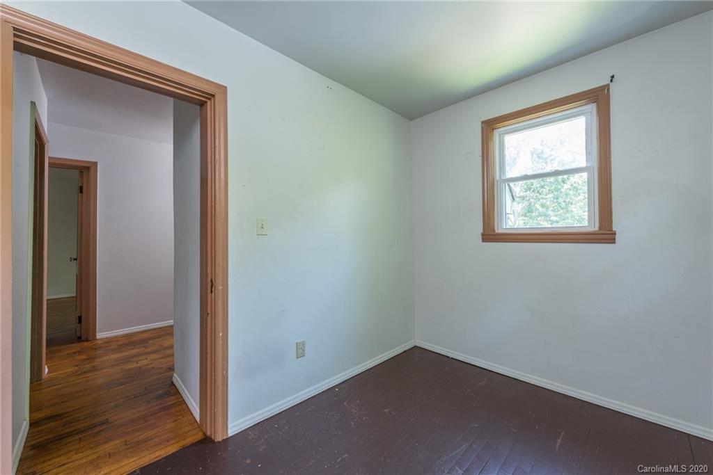 32 Success Avenue Asheville NC 28806
