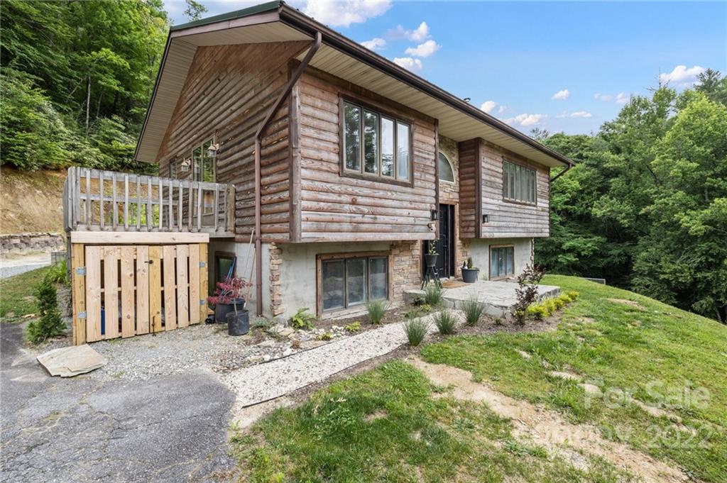 332 Hart Road Pisgah Forest NC 28768