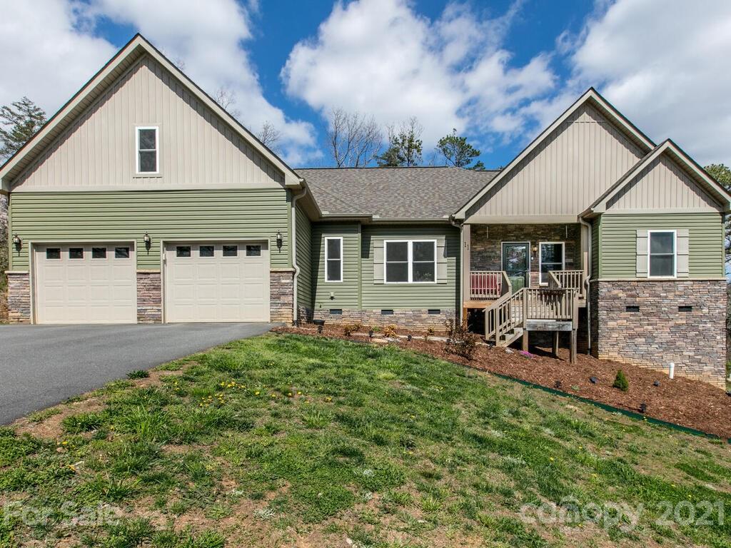 11 Woodland Drive Fairview NC 28730