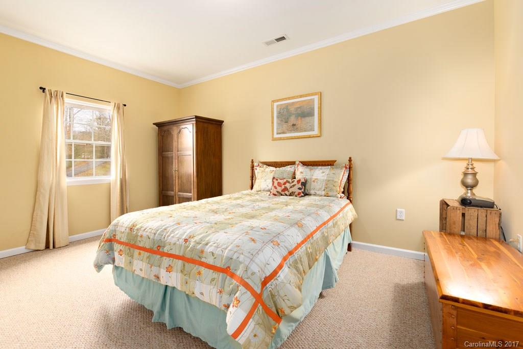 64 Carolyn Drive Candler NC 28715