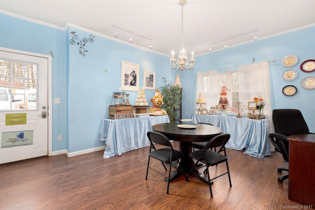64 Carolyn Drive Candler NC 28715