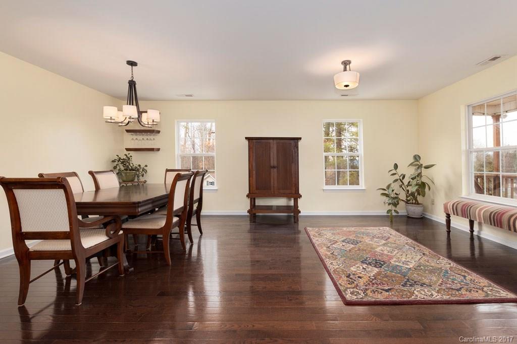 64 Carolyn Drive Candler NC 28715