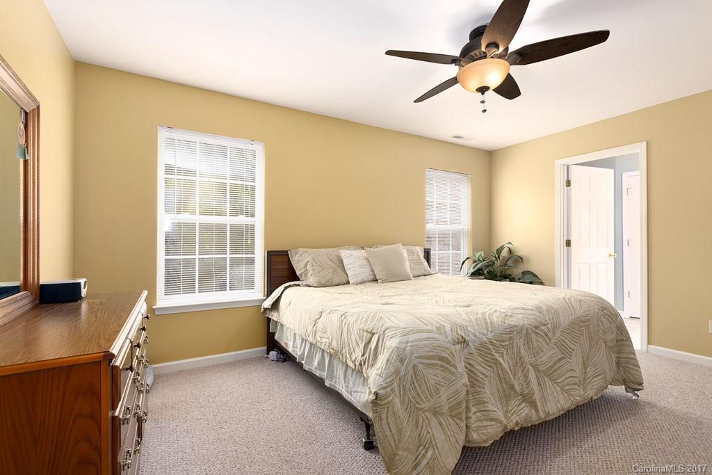 64 Carolyn Drive Candler NC 28715