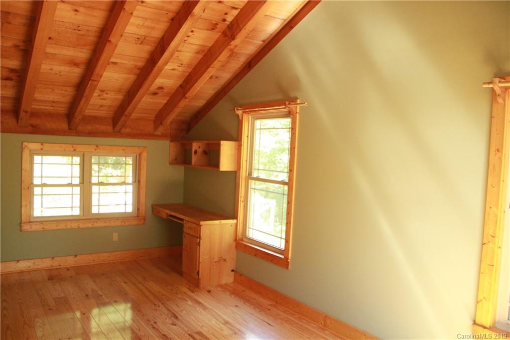 374 Chandler Cove Road Marshall NC 28753