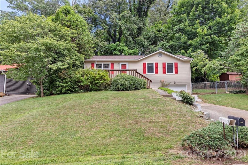 46 Talmadge Court Asheville NC 28806