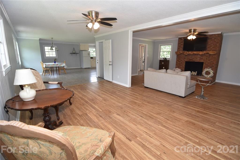 3376 40th Avenue Place NE Hickory NC 28601