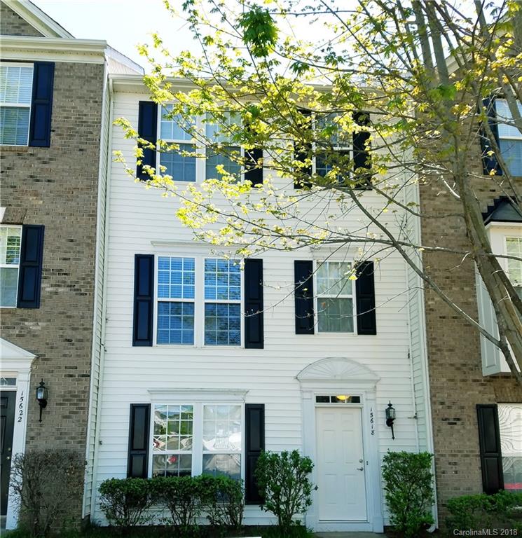15618 King Louis Court Charlotte NC 28277