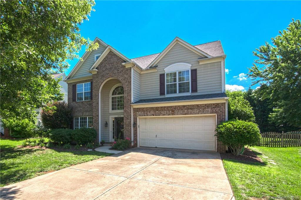 8826 Fieldcroft Drive Charlotte NC 28277