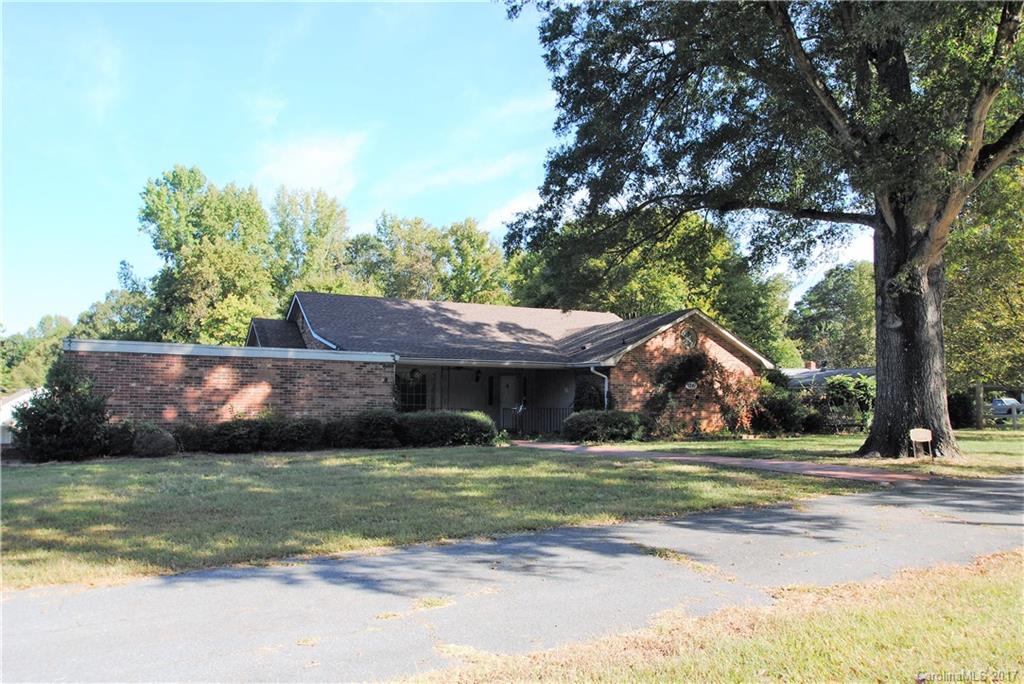 9241 Idlewild Road Charlotte NC 28227