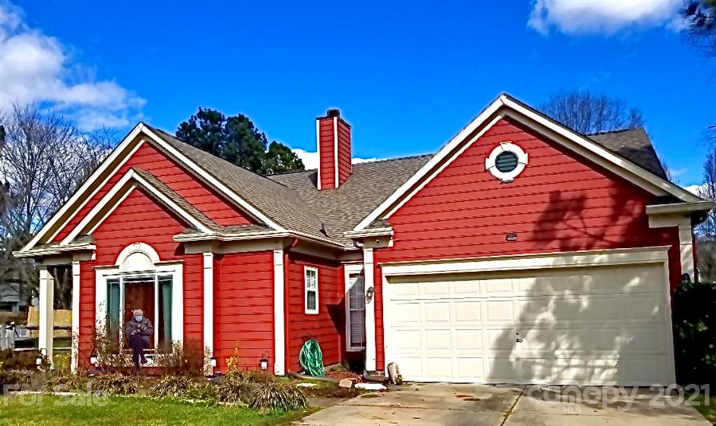 8402 Golden Oak Court Charlotte NC 28216