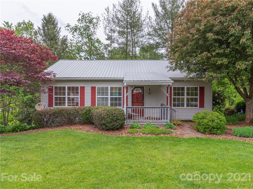 100 Ridgeline Road Clyde NC 28721