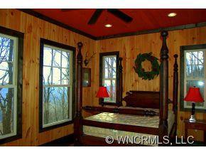 137 Wilma Dykeman Little Switzerland NC 28749