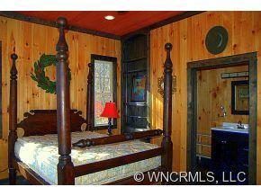 137 Wilma Dykeman Little Switzerland NC 28749