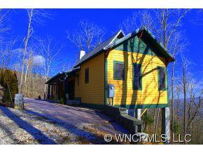 137 Wilma Dykeman Little Switzerland NC 28749