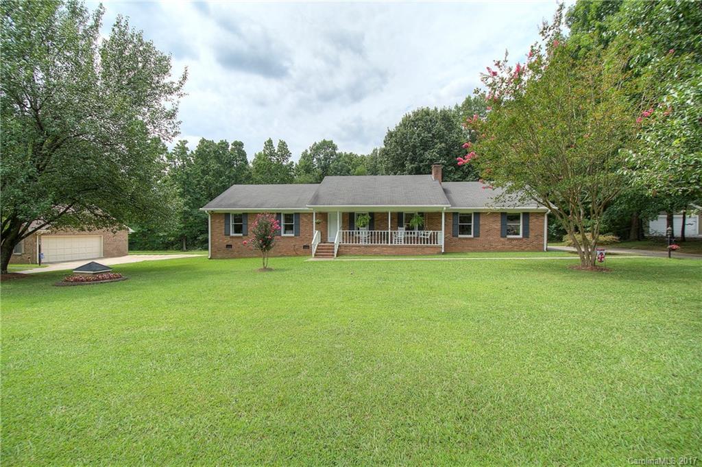 1049 Elliott Road Charlotte NC 28216