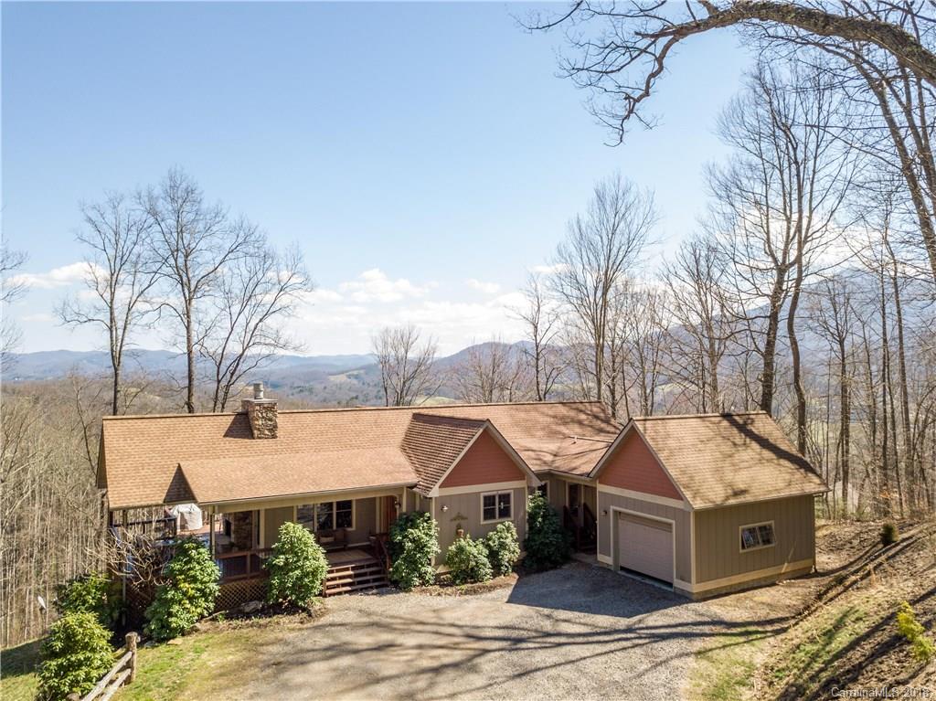 210 Trappers Run Drive Burnsville NC 28714