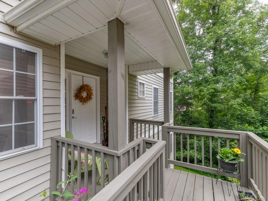 75 Farm Lane Mills River NC 28759