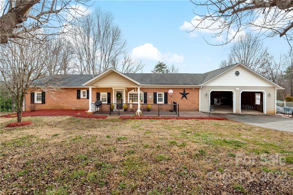 159 W Cascade Drive Marion NC 28752