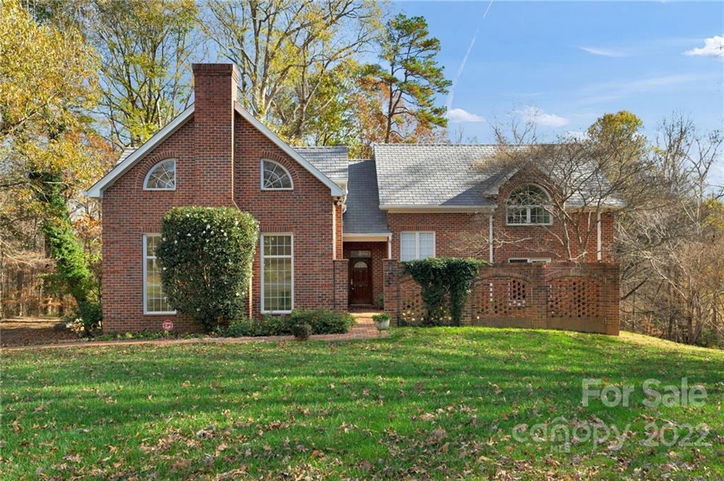 8300 Ballantray Place Charlotte NC 28269