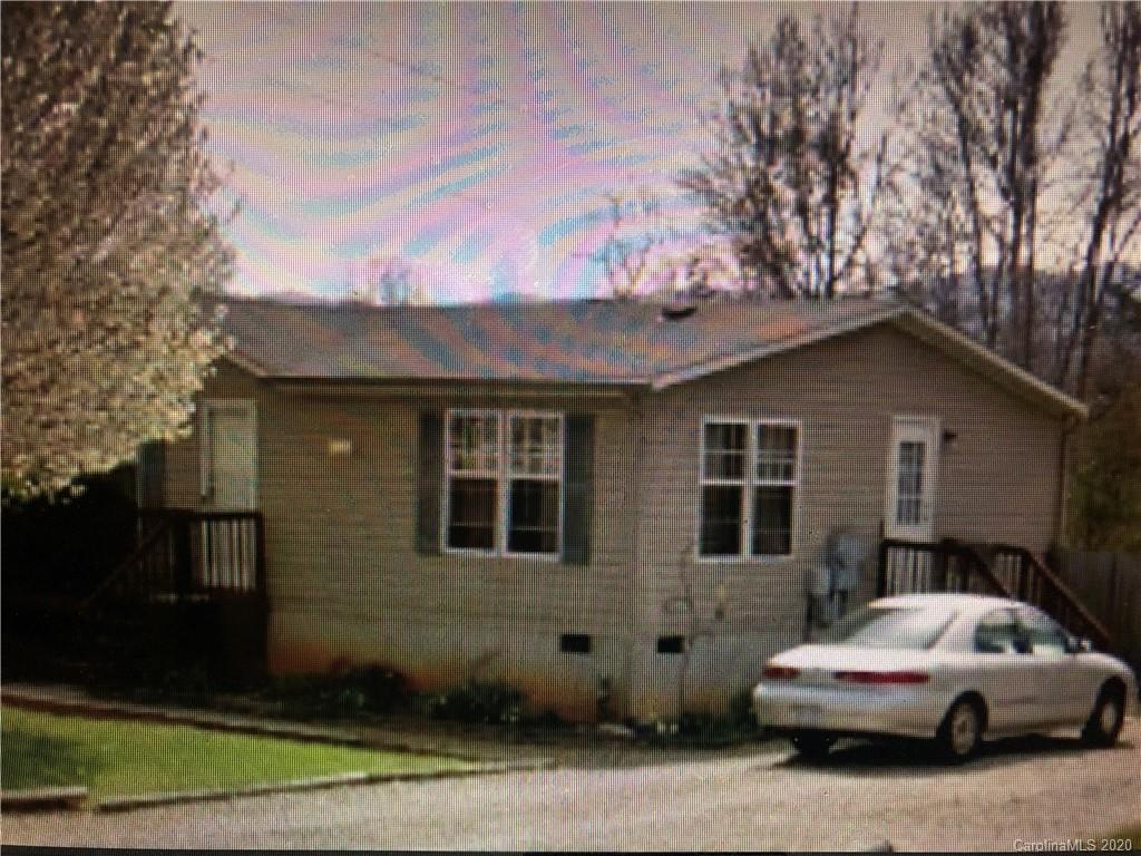 33 Motts Drive Candler NC 28715