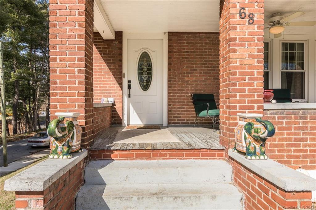 68 Garden Circle Asheville NC 28806