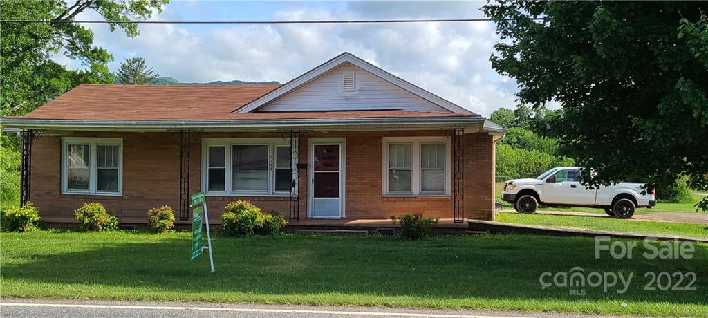 5268 Pigeon Road Waynesville NC 28786