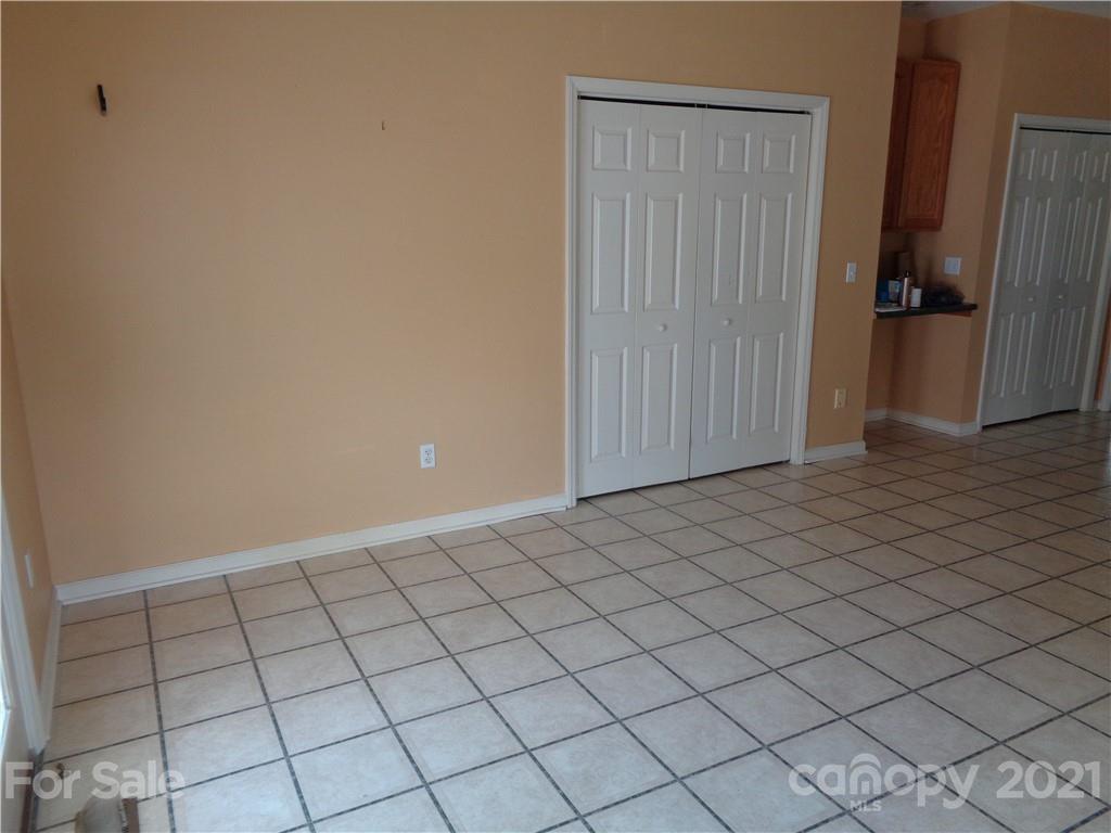 334 Toms Creek Road Marion NC 28752
