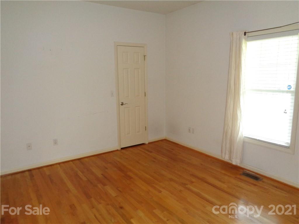 334 Toms Creek Road Marion NC 28752