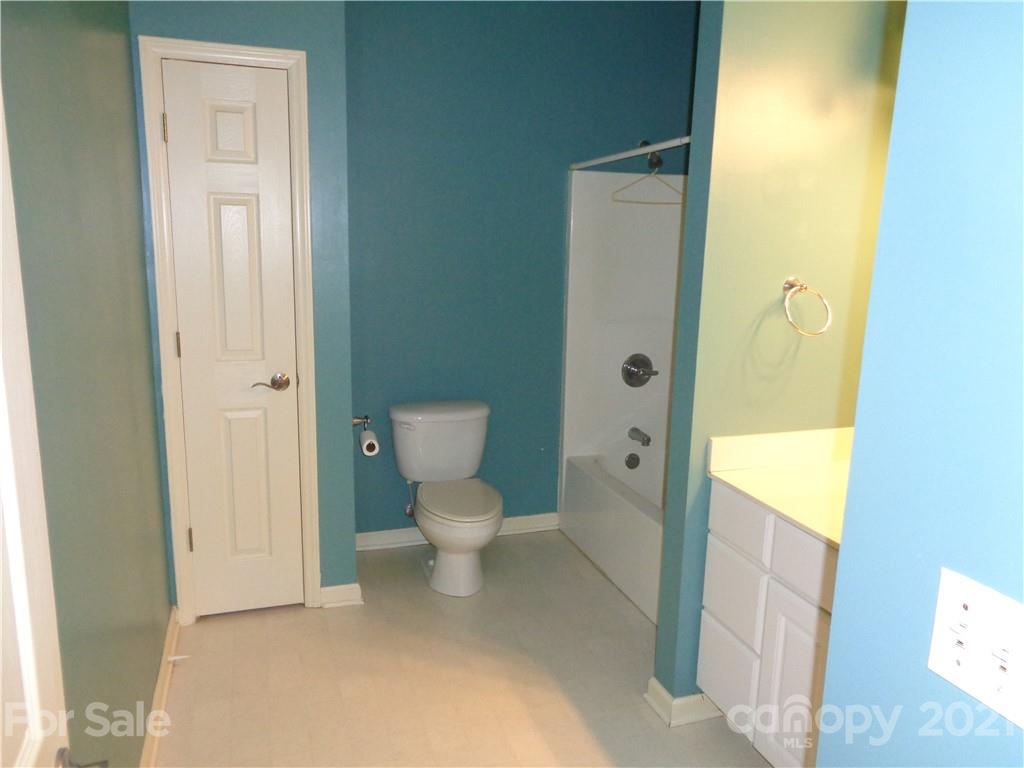 334 Toms Creek Road Marion NC 28752