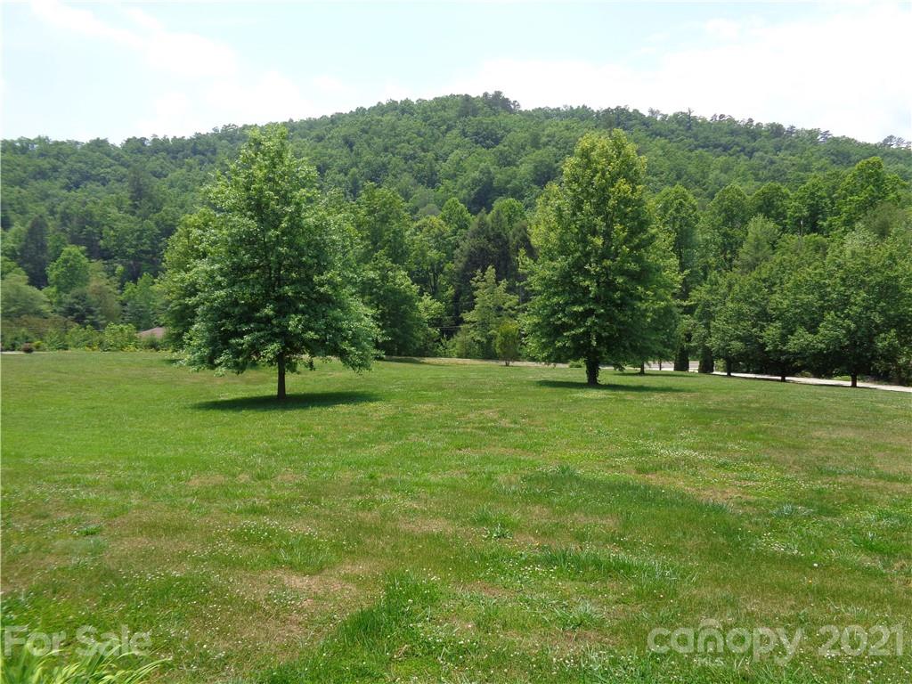 334 Toms Creek Road Marion NC 28752