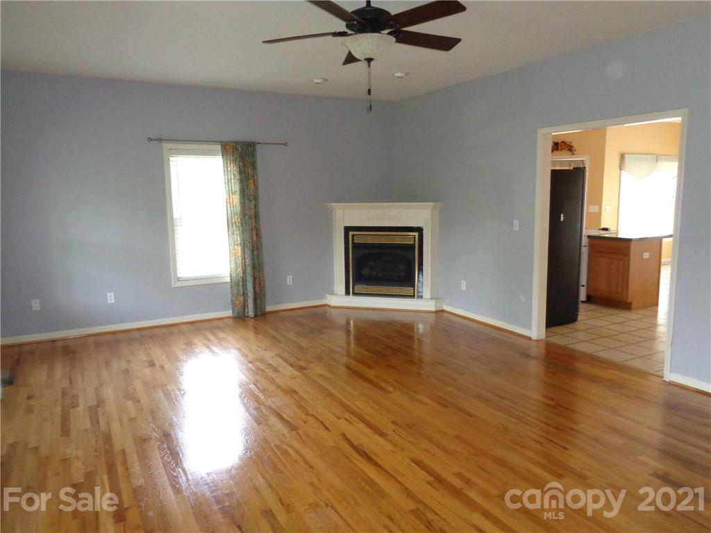 334 Toms Creek Road Marion NC 28752